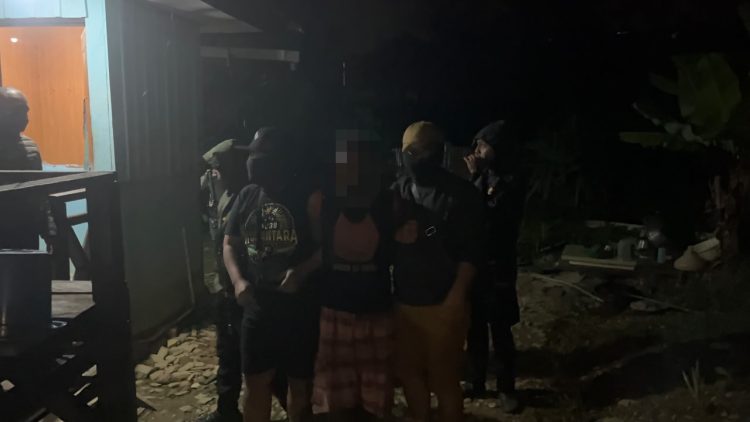 Satresnarkoba Polres Tolikara Bongkar Dugaan Kebun Ganja di Karubaga. (Foto: Istimewa)