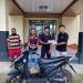 Satreskrim Polres Keerom Serahkan Motor Hasil Ungkap Kasus Penipuan kepada Pemilik Sah