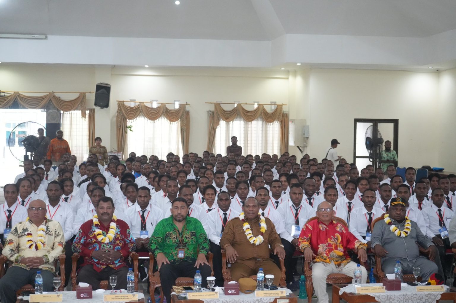 316 Mahasiswa Penerima Beasiswa Puncak Cerdas Dilepas Menuju Kampus di Jawa dan Bali. (Foto: Istimewa)