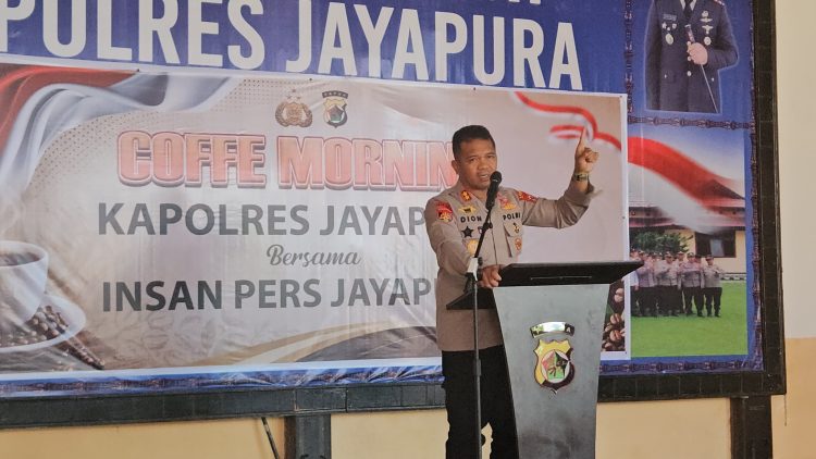 Kapolres Jayapura AKBP Dionisius V.D.P. Helan. (Foto: Cornelia Mudumi)
