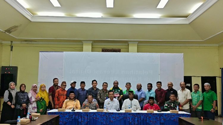 Foto bersama usai Rapat koordinasi yang berlangsung di Aula Lantai II Kantor Bupati Jayapura. (Foto: Istimewa)