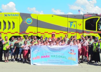 Peringati Hari Anak Nasional, Bandara Sentani Kenalkan Dunia Aviasi dan Tanamkan Budaya Keselamatan Sejak Dini