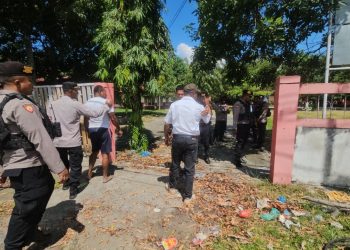 Palang SD Inpres Harapan Dibongkar Polisi, Pemilik Hak Ulayat Ancam Tutup Kembali