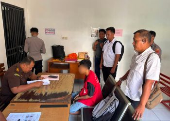 Polresta Jayapura Kota Serahkan Dua Tersangka Kasus Narkotika Beserta Barang Bukti ke Kejaksaan Negeri Jayapura