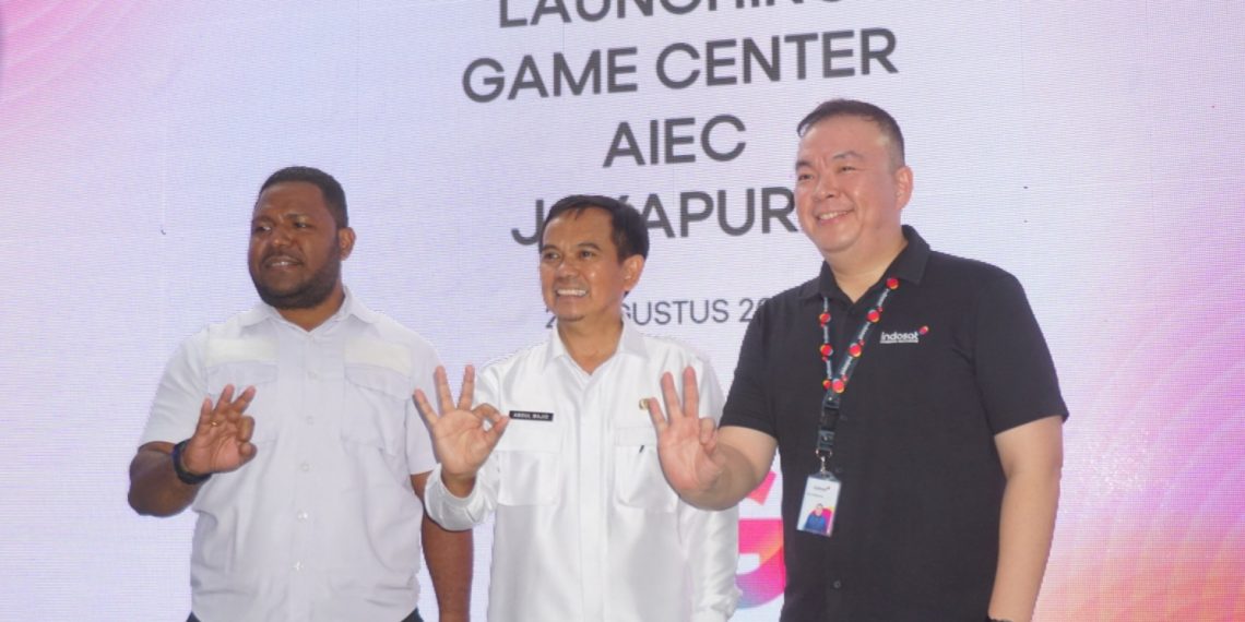 Foto bersama usai peluncuran Game Center dan GSIH di Kota Jayapura. (Foto: Darul Muttaqin)