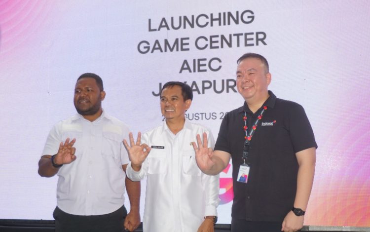 Foto bersama usai peluncuran Game Center dan GSIH di Kota Jayapura. (Foto: Darul Muttaqin)