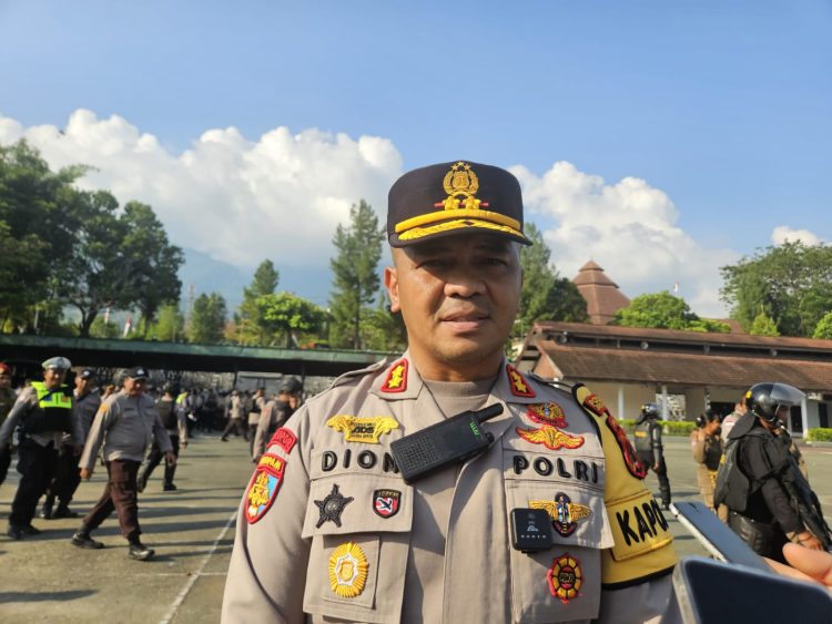 Kapolres Jayapura AKBP Dionisius V.D.P. Helan. (Foto: Cornelia Mudumi)
