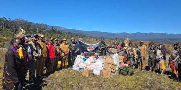 Pemkab Puncak Salurkan Bantuan Tanggap Darurat ke Tiga Distrik Terdampak Hujan Es dan Embun Salju