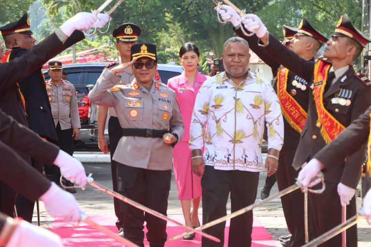 Prosesi penyambutan dipimpin langsung oleh Kapolres sebelumnya, AKBP Ardyan Ukie Hercahyo. (Foto: Istimewa)