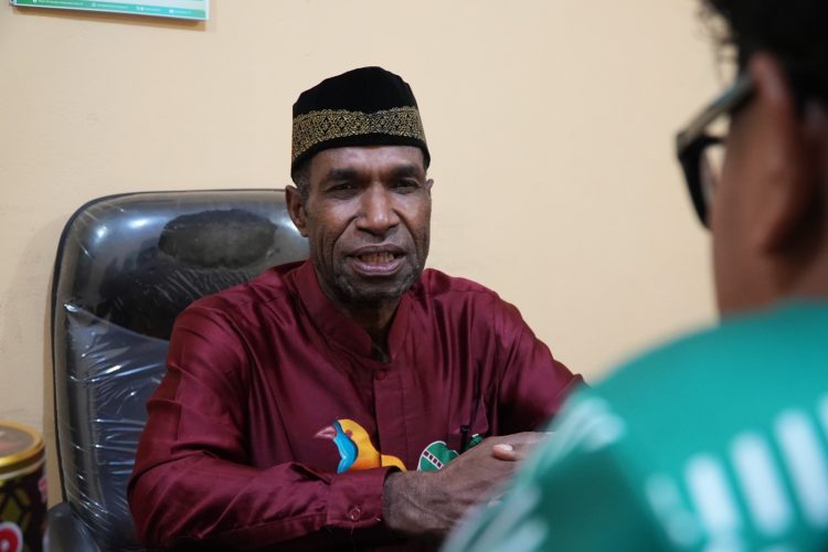 Kepala Bidang Bimbingan Masyarakat (Kabid Bimas) Islam Kantor Wilayah Kementerian Agama (Kanwil Kemenag) Provinsi Papua, Muslimin Yelipele. (Foto: Istimewa)