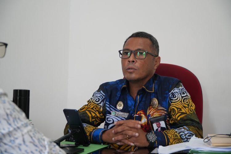 Kepala Bidang Urusan Agama Kristen Kanwil Kemenag Provinsi Papua, Tony Sahertian. (Foto: Istimewa)