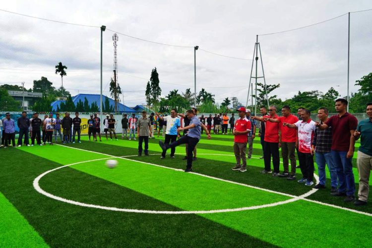 Semarak HUT RI ke-81, Pangkoops TNI Habema Gelar Mini Soccer di Timika. (Foto: NM)