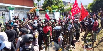 Massa KNPB Bertahan di Pos 7, Kapolres Jayapura Kedepankan Pendekatan