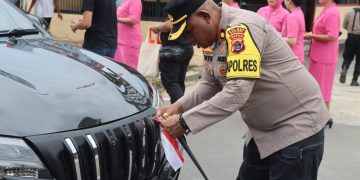 Jelang HUT ke-81 RI, Polres Supiori Ajak Warga Kibarkan Merah Putih