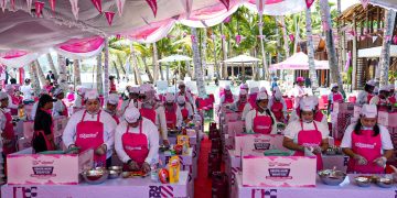 Masak Serentak di Delapan Kota, Pertamina Patra Niaga Bagikan 8.100 Porsi Makanan, 750 Porsi di Kota Jayapura