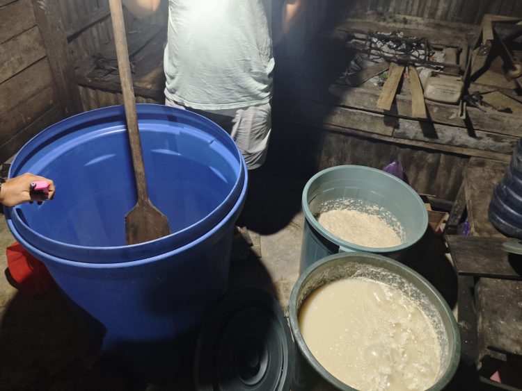 Polres Jayapura Tertibkan Penjualan Boplas di Doyo Lama, 79 Botol Diamankan. (Foto: Istimewa)