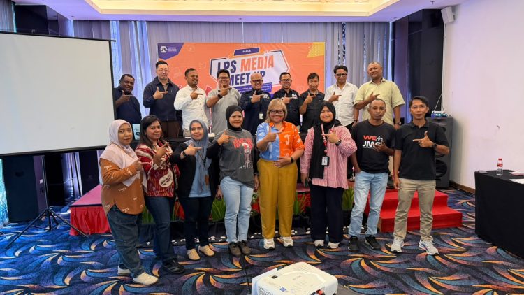 Foto bersama dalam kegiatan LPS  Media Meet Up. (Foto : Istimewa)