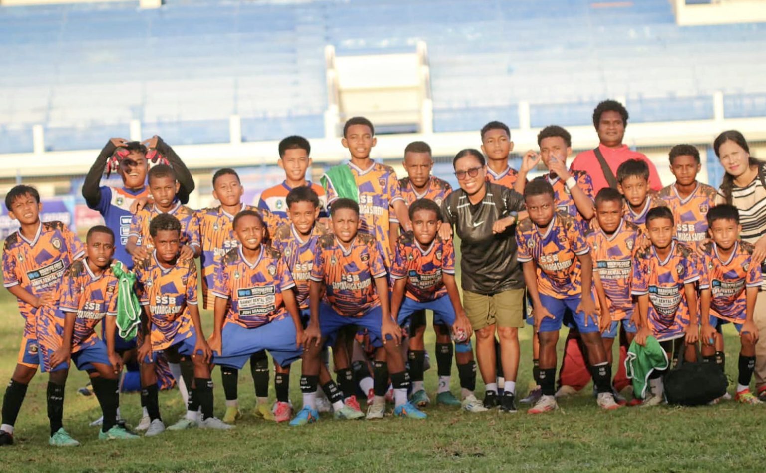 Serui Football Academy Mengamankan Kenangan Tipis 1-0 Atas SSB Batik di Stadion Barnabas Youwe, Sentani, Selasa (1/9/2026). Foto: Cornelia Mudumi