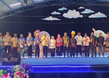 Budayaku Adalah Diriku, Gubernur Matius Ajak Generasi Muda Papua Rawat Identitas Budaya