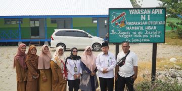 PHTC Revitalisasi Madrasah Hadirkan Ruang Belajar Lebih Nyaman, Tim Pendis Kanwil Kemenag Papua Monitoring MI Mambaul Ihsan Nabire