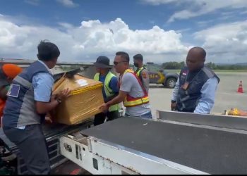 Jenazah Aris Sanda Tiba di Sentani, Selanjutnya Dipulangkan ke Toraja Utara