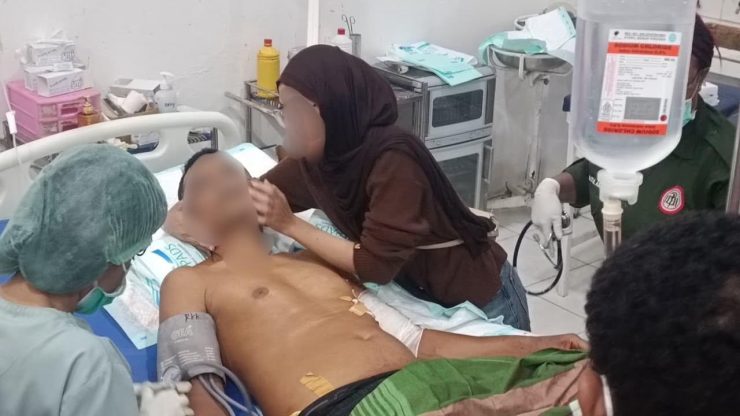 Korban telah mendapatkan penanganan medis dan masih menjalani perawatan di RSUD Dekai dalam kondisi sadar. 9Foto: Istimewa)