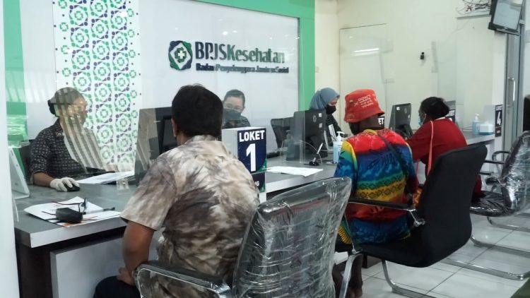 Pelayanan di Kantor BPJS Kesehatan Cabang Jayapura. (Foto: Istimewa)