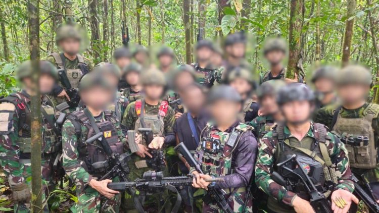 Koops TNI Habema Amankan Kembali Senjata Caracal dalam Operasi Keamanan di Maybrat. (Foto: Istimewa)