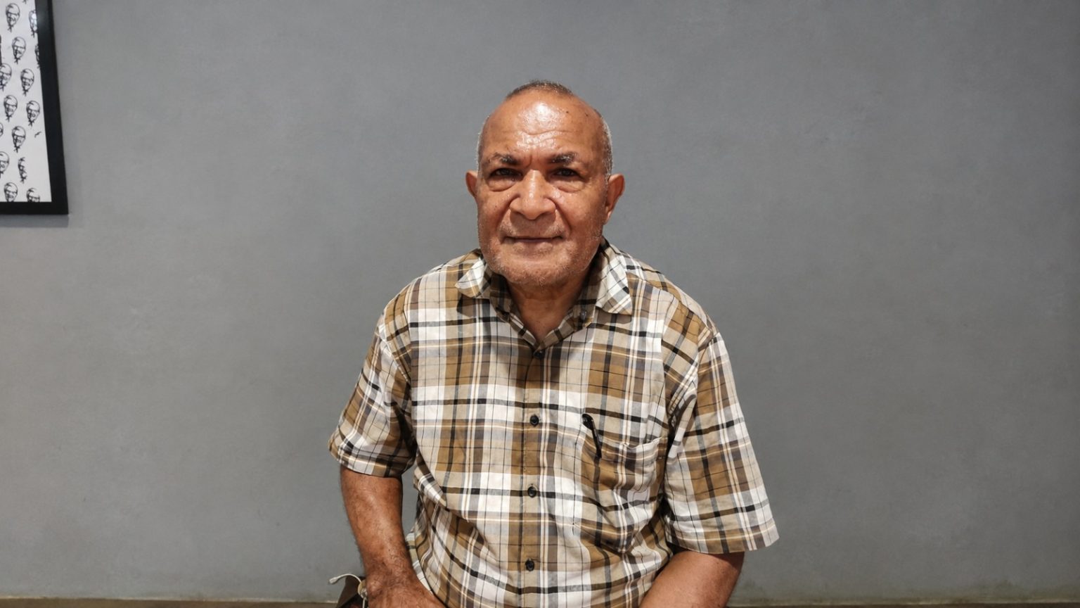 Tokoh Adat Heram, Cornelis Deda saat memberikan imbauannya. (Foto: Istimewa)