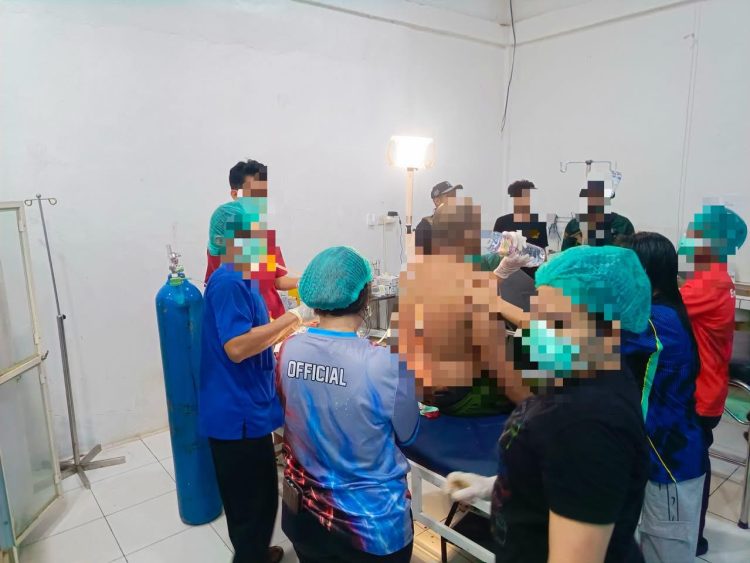 Penikaman Tenaga Honorer di Yahukimo, Polisi Amankan Barang Bukti di TKP. (Foto: Istimewa)