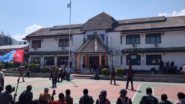 Insiden kegiatan orasi mimbar bebas di Universitas Sains dan Teknologi Jayapura. (Foto: Istimewa)