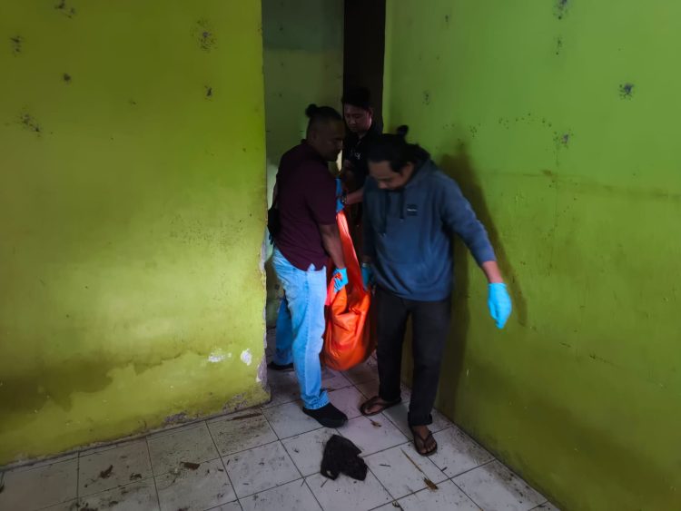Penemuan Mahasiswa Meninggal di Pos 7 Atas, Polisi Lakukan Pemeriksaan TKP. (Foto: Istimewa)
