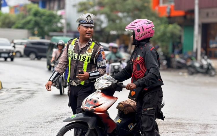 Meningkatkan kesadaran masyarakat dalam mematuhi aturan lalu lintas. (Foto: Istimewa)